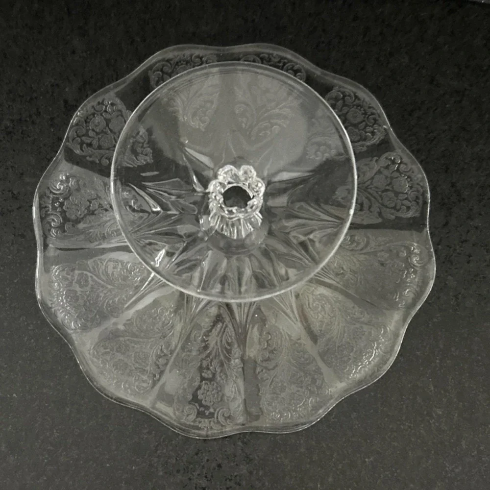 Beautiful small Pressed Glass Floral Pedestal Stand, Scalloped Edge, Round
